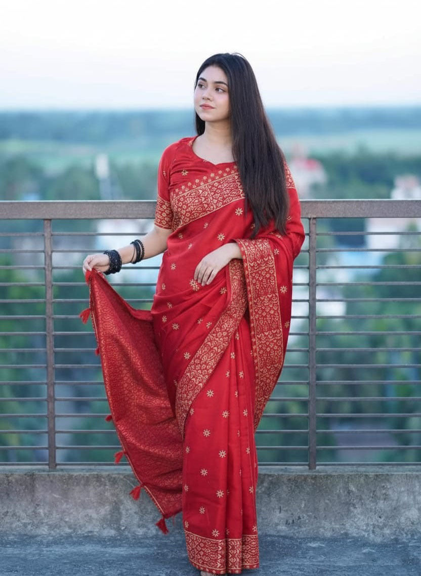 Japani Silk Skin Print Sharee with Blouse Piece